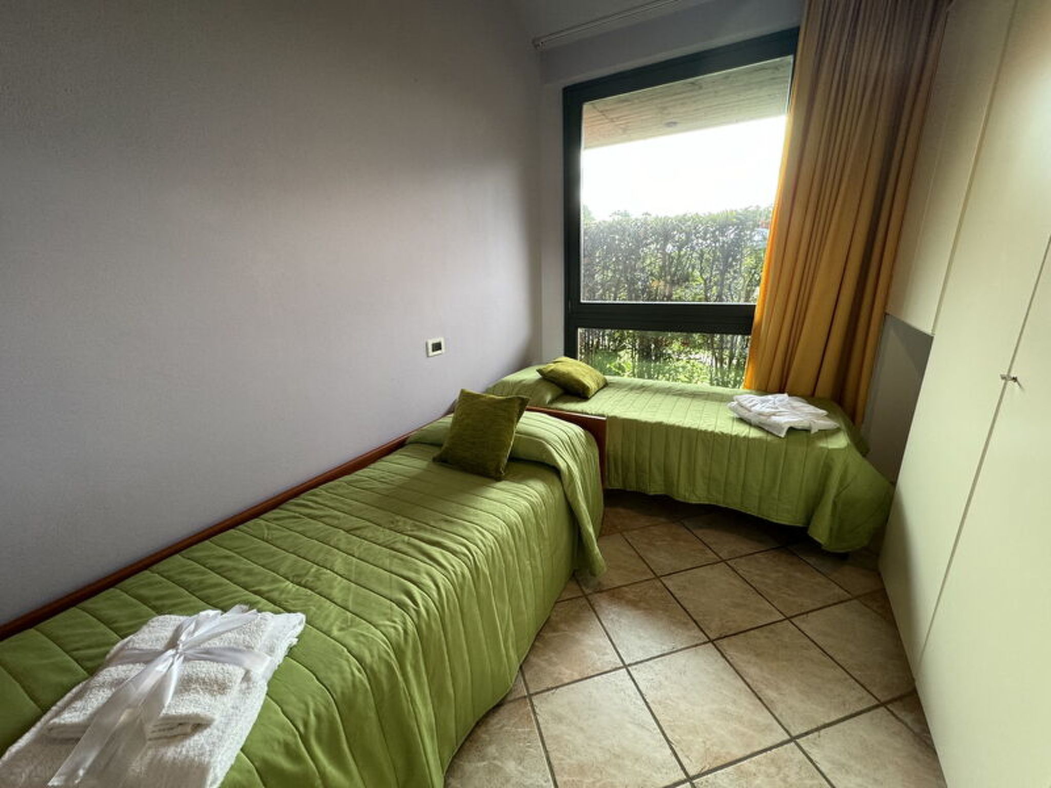 Photo of Green Hills 13