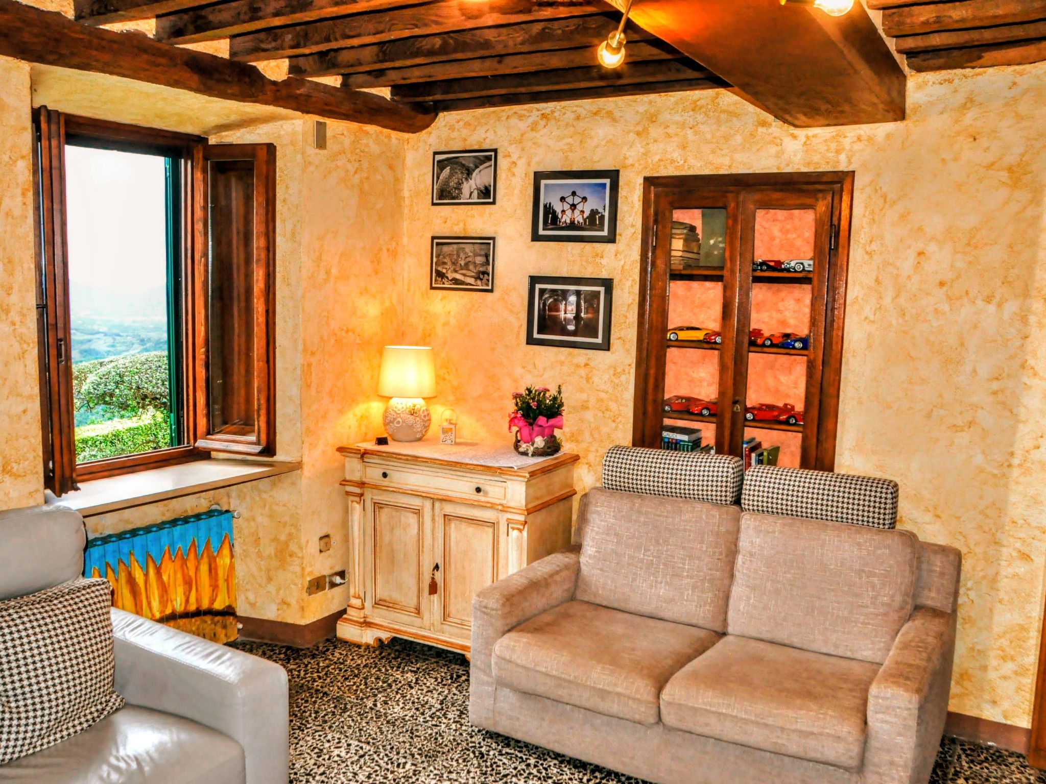 "Casale Colle Belvedere"-Inside