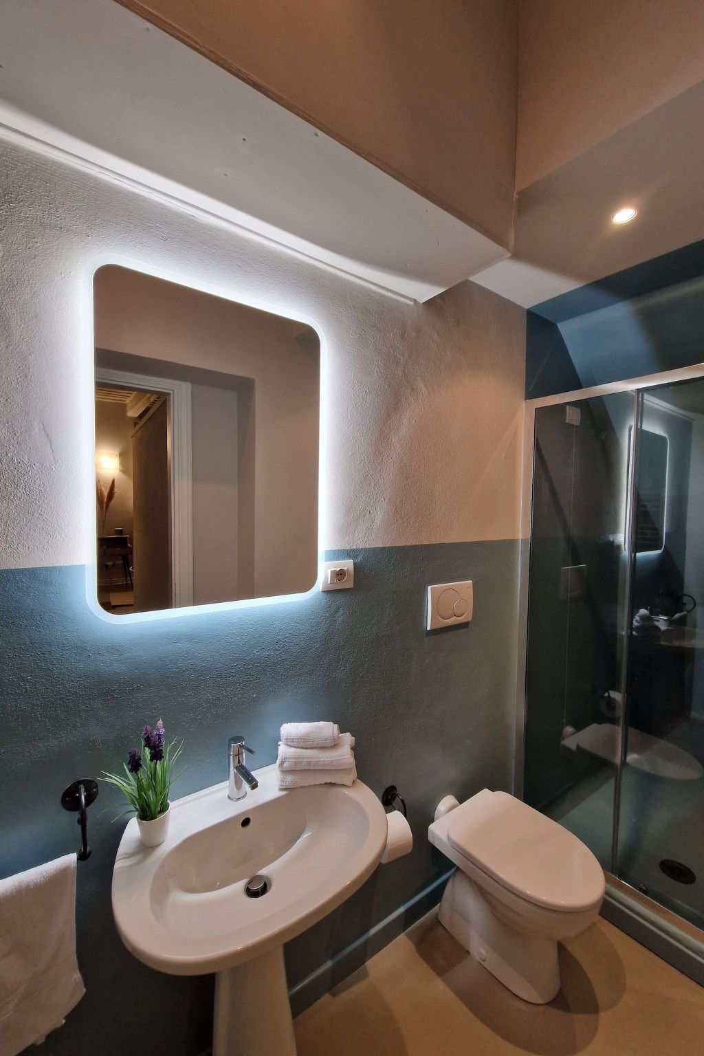 Photo of Unterkunft, Klimaanlage, Wi-Fi, historisches Zentrum