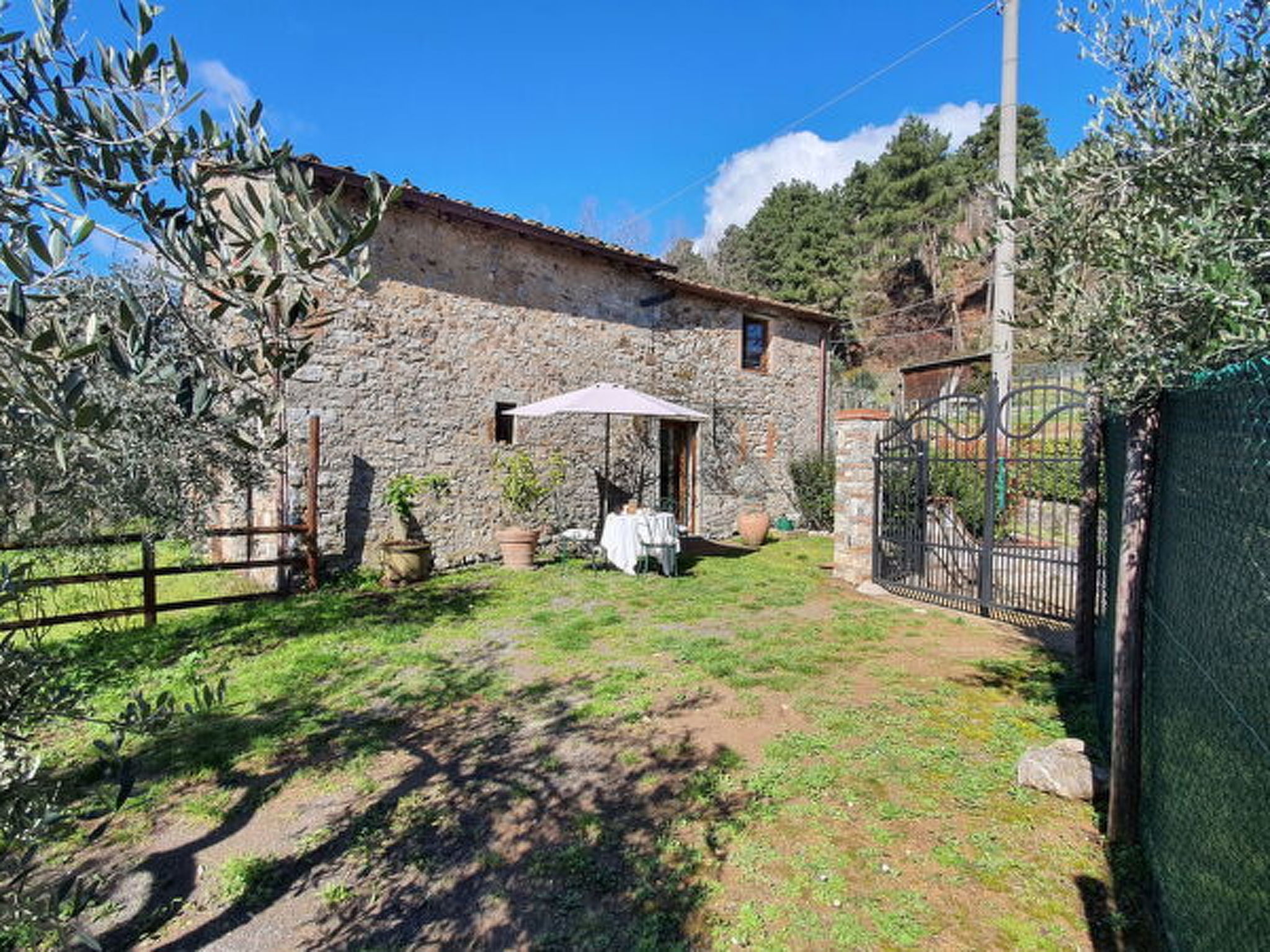 Ferienhaus in Colognora (Italien) und 1 Hund erlaubt