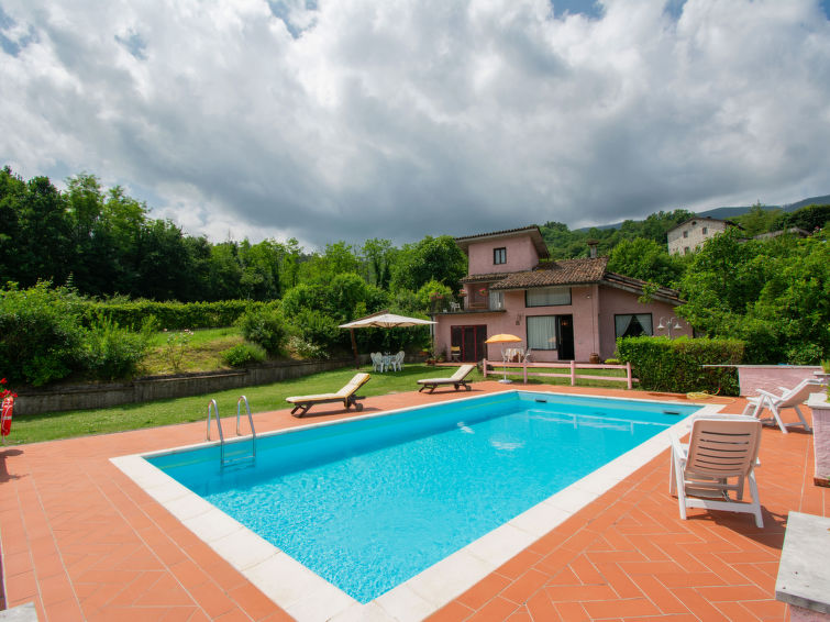 6-persoons vakantiehuis met privézwembad in Castelnuovo di Garfagnana in Castelnuovo di Garfagnana