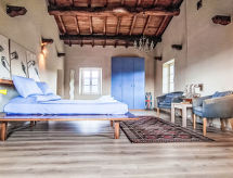 Zonnig vrijstaand huis met privézwembad en weids uitzicht bij Barga - thumbnail 3