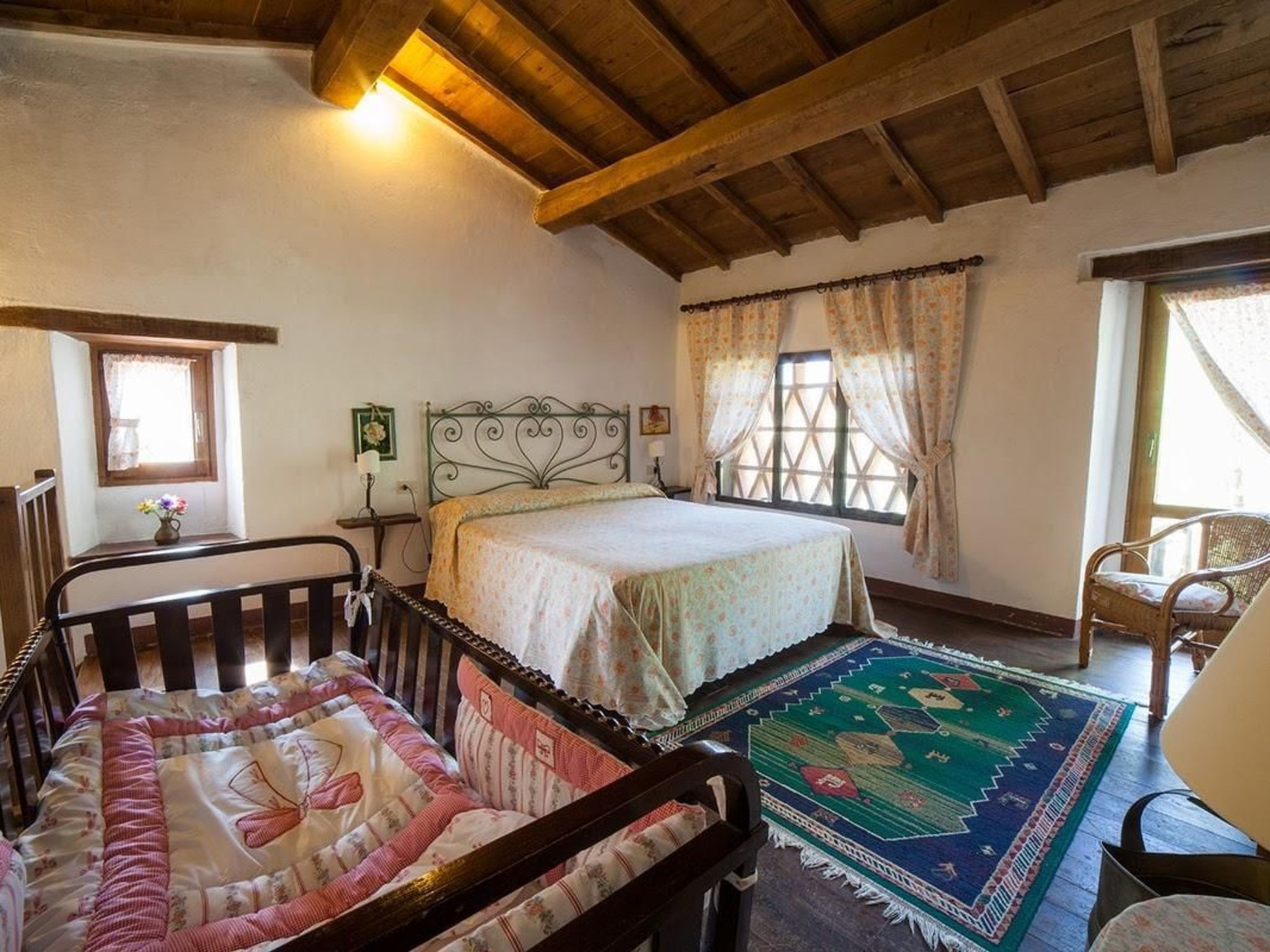 In Vergemoli mit Schönem Kamin-Binnen