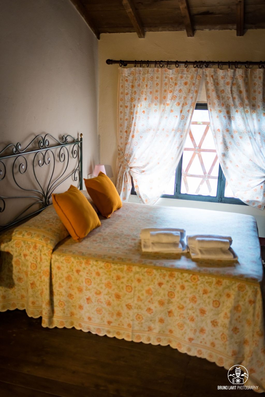 In Vergemoli mit Schönem Kamin-Binnen