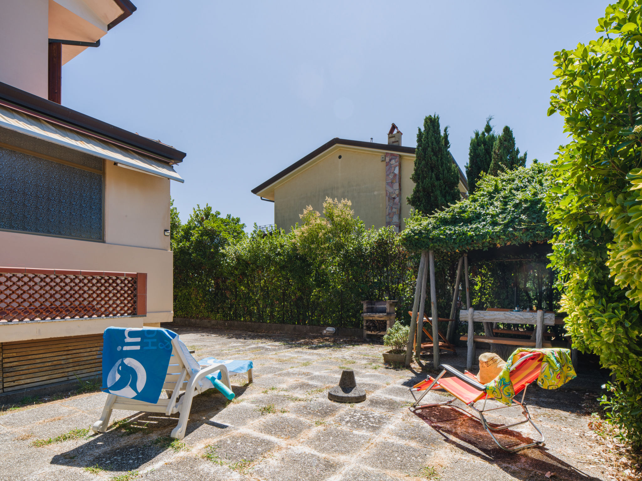 Casa Claudia-Draußen