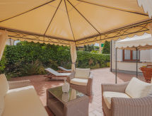 Holiday home Rosa
