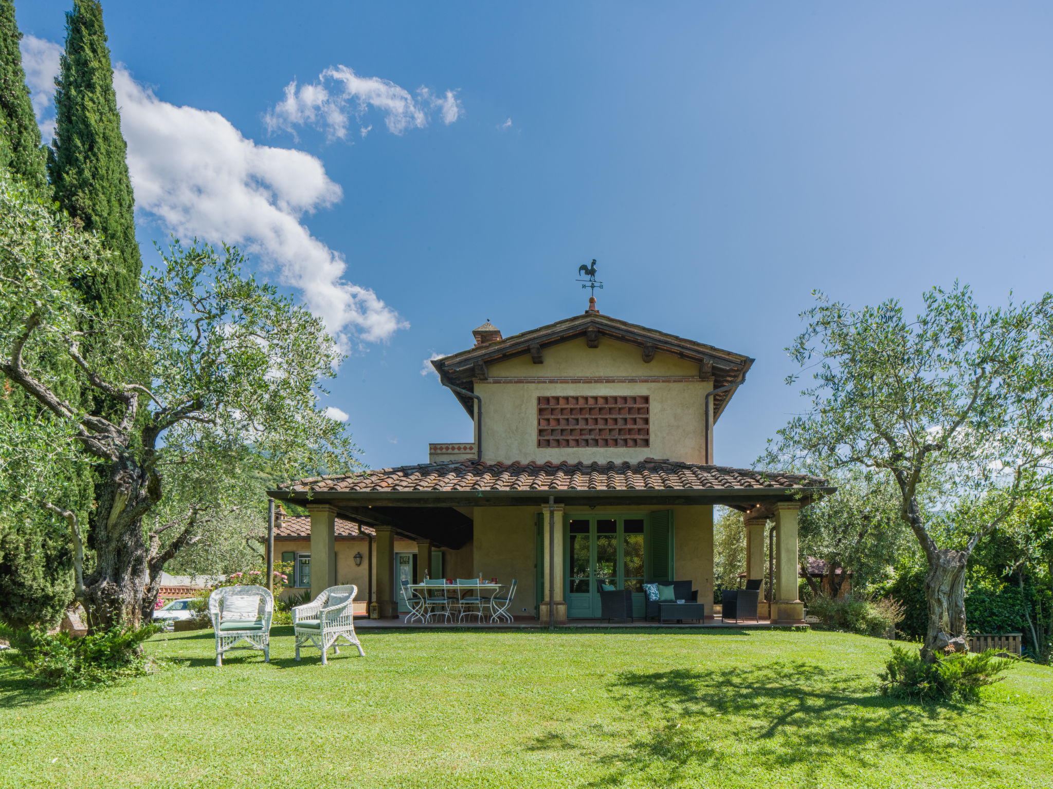 Il Casale-Outside
