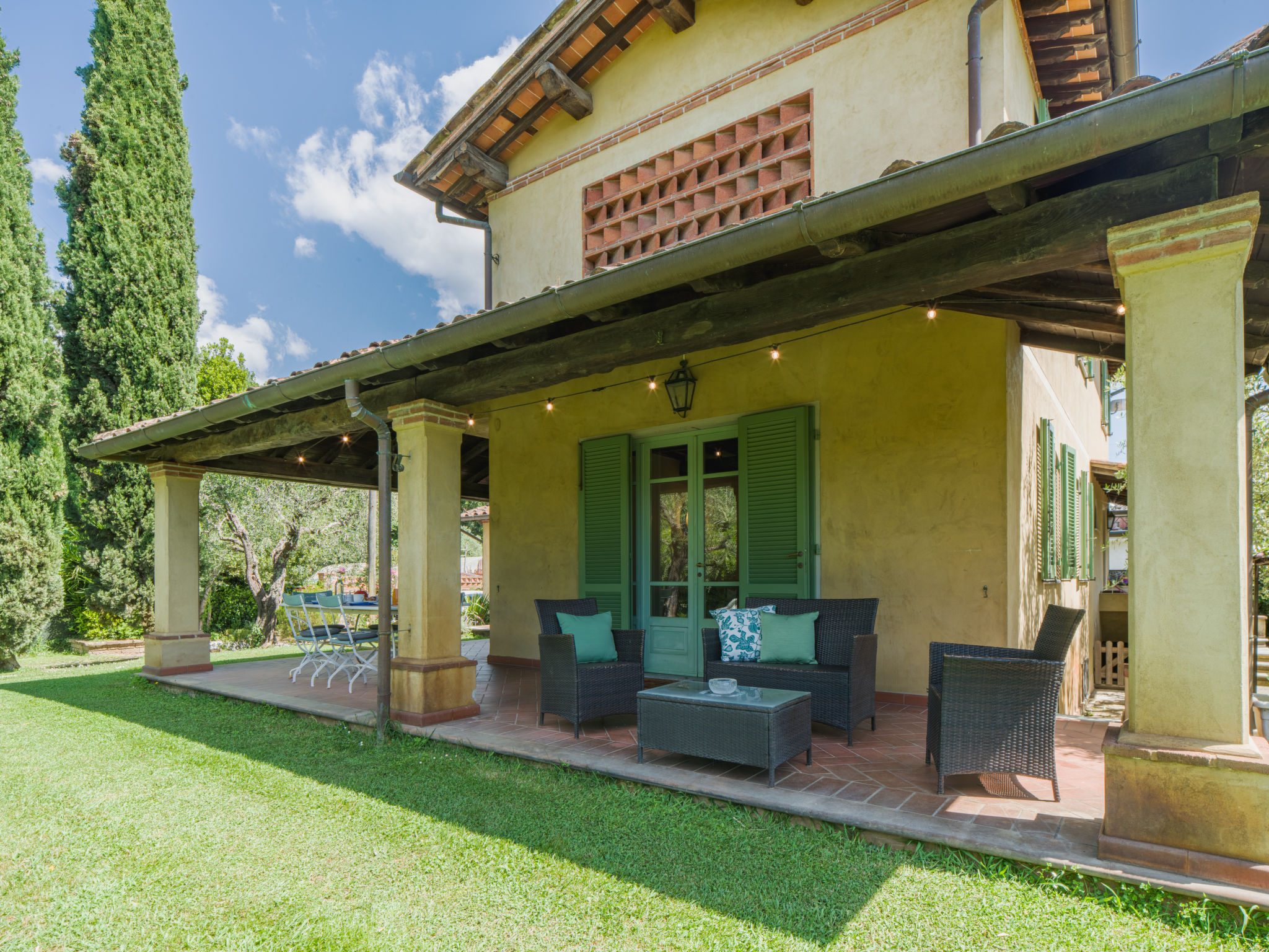 Il Casale-Outside