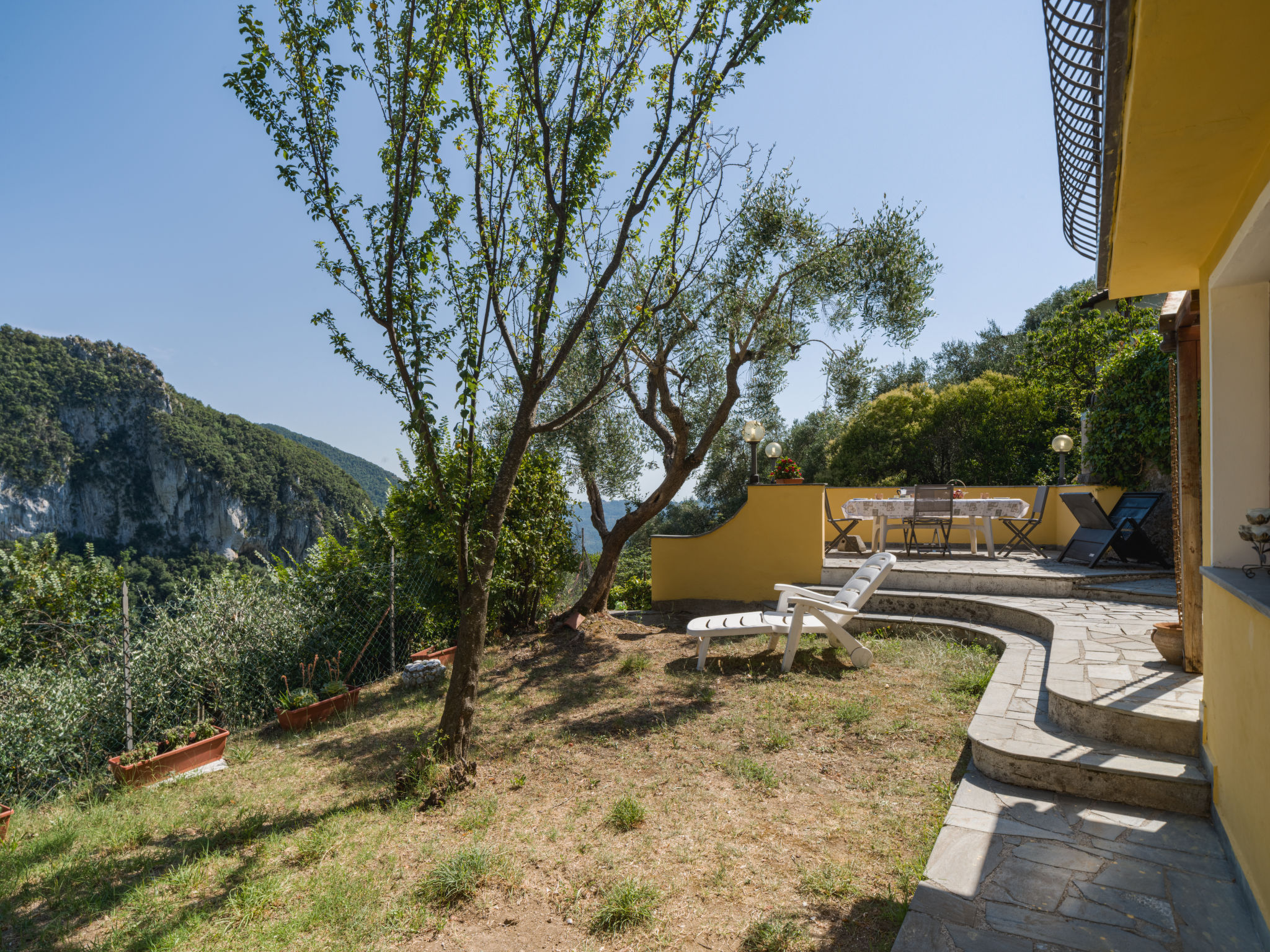 Casa Rubina-Outside