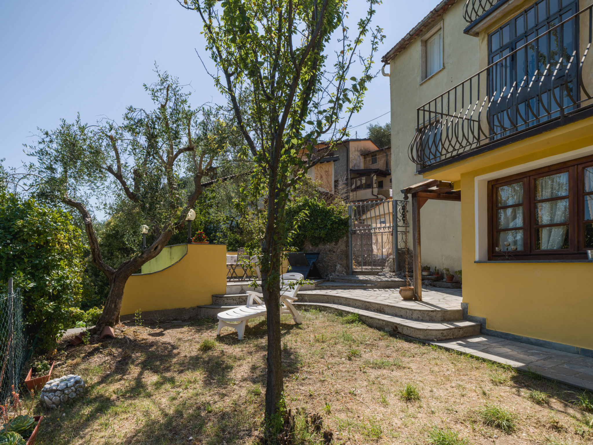 Casa Rubina-Outside