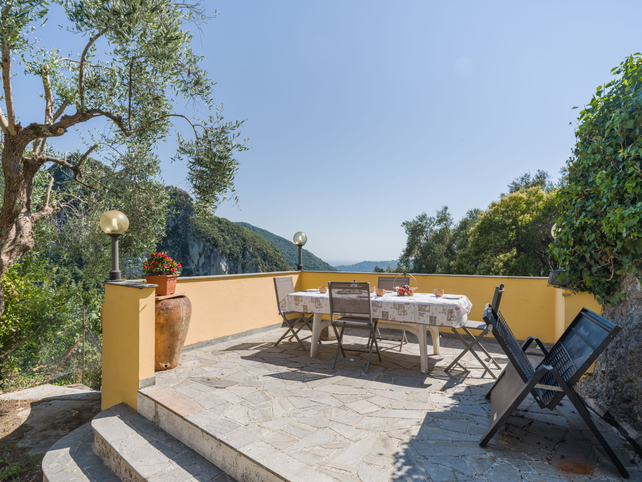 Casa Rubina-Outside