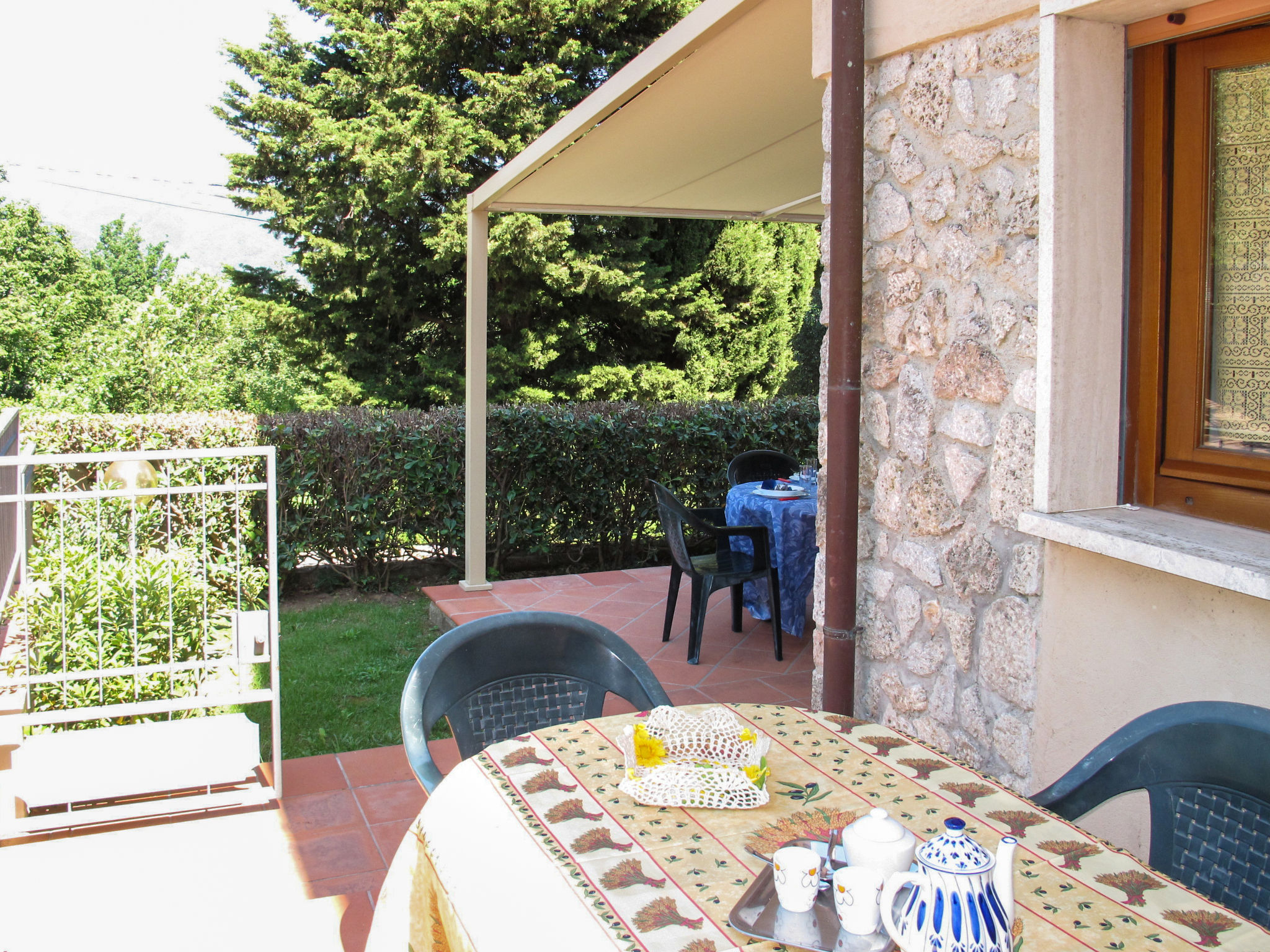 Cristina — Terrace (3 of 21)