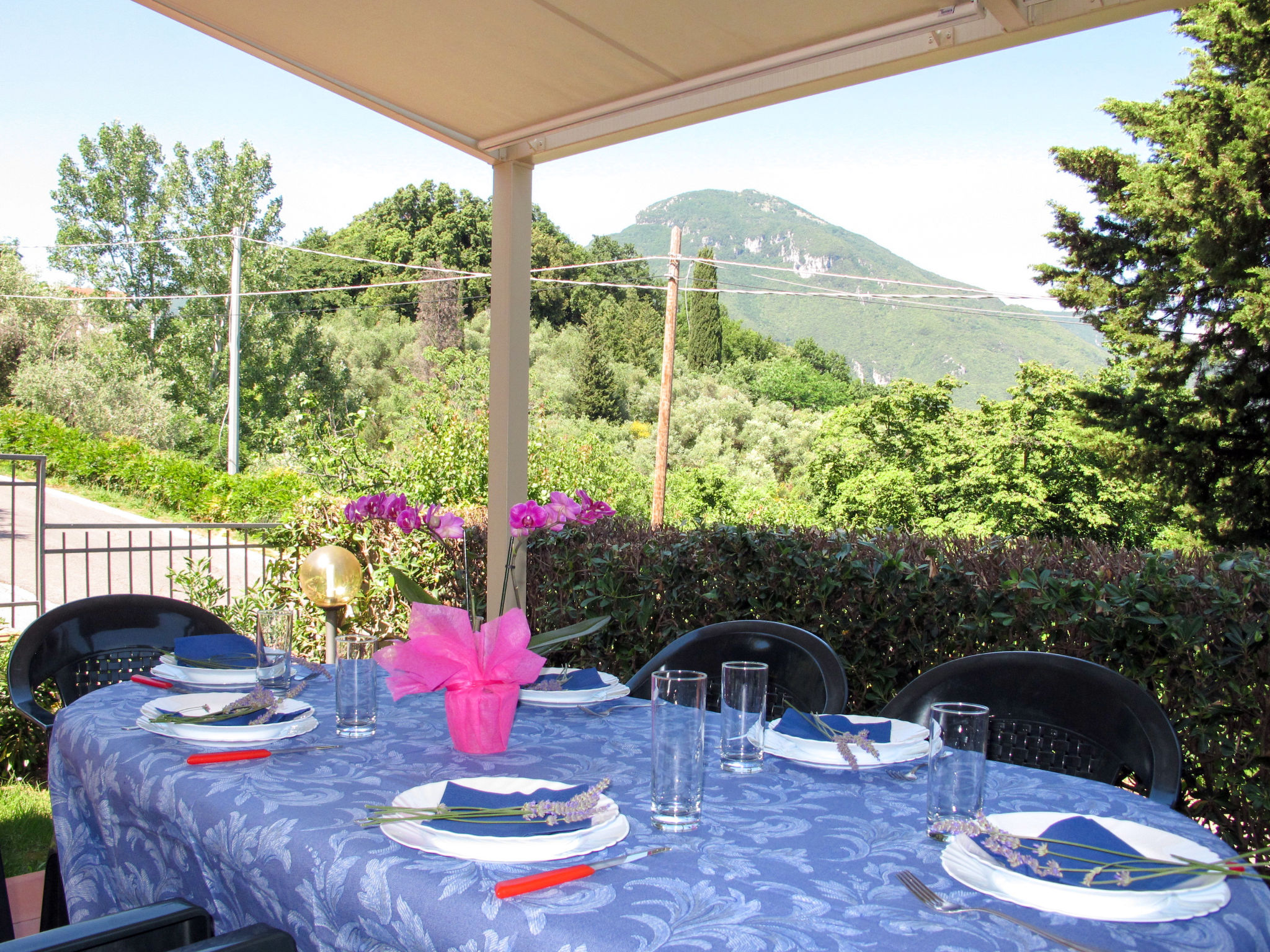 Cristina — Terrace (2 of 21)