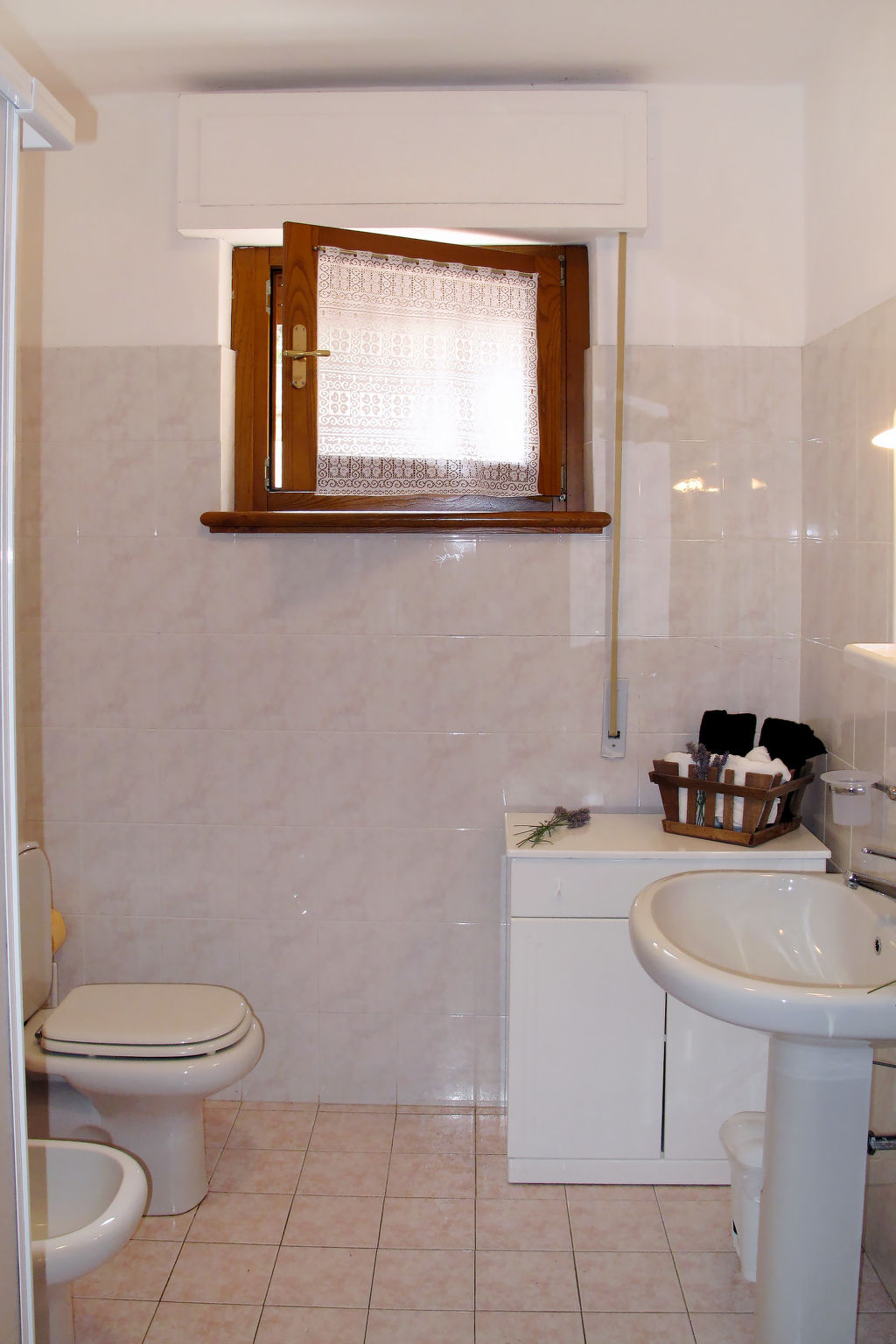 Appartement Cristina – Salle de bains, photo 12 sur 21
