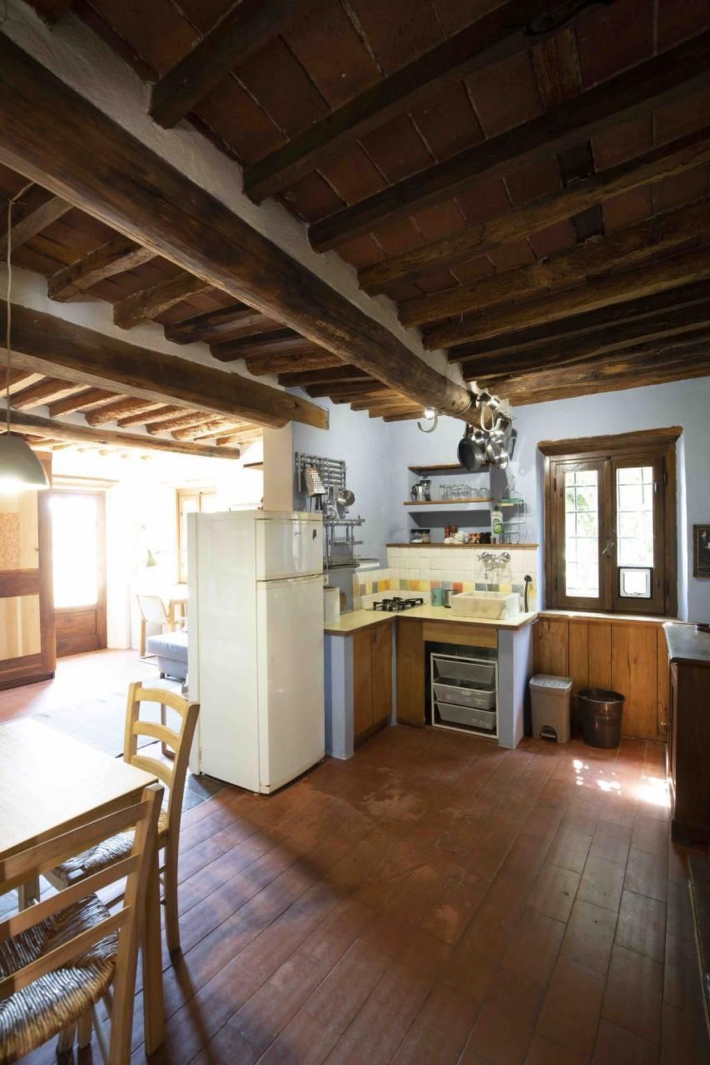 Artist's hill-Binnen