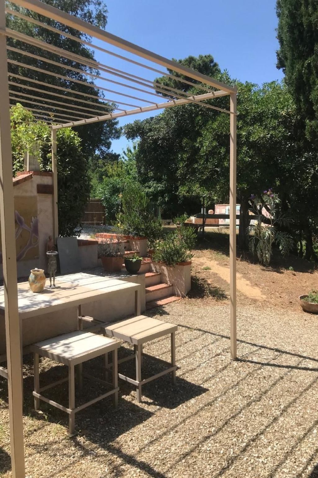 Artist's hill-Binnen