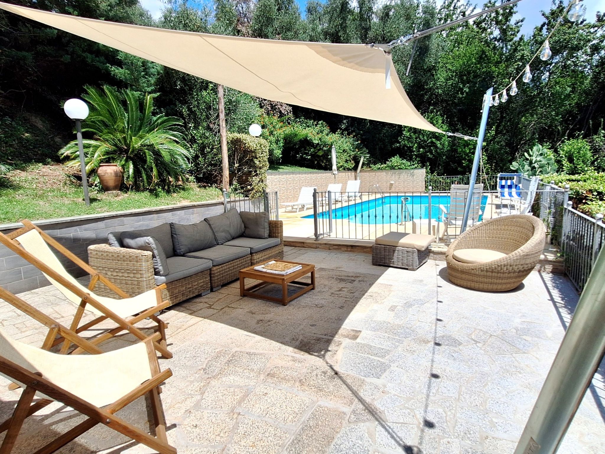 Hill Palace Villa-Inside