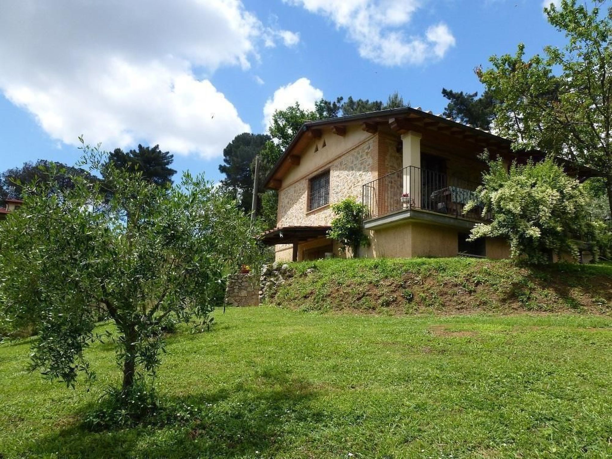 Rustico in schöner ruhigen Lage mit privatem Pool und großem Garten. - Image-tags.info