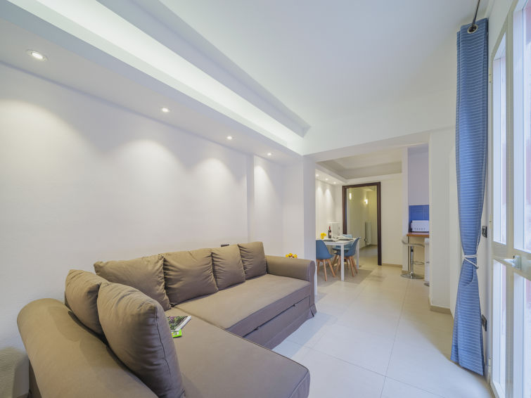 Search and Stay destination Viareggio, Toscana - Italy from AU$ 214. Appartamento Leonardo