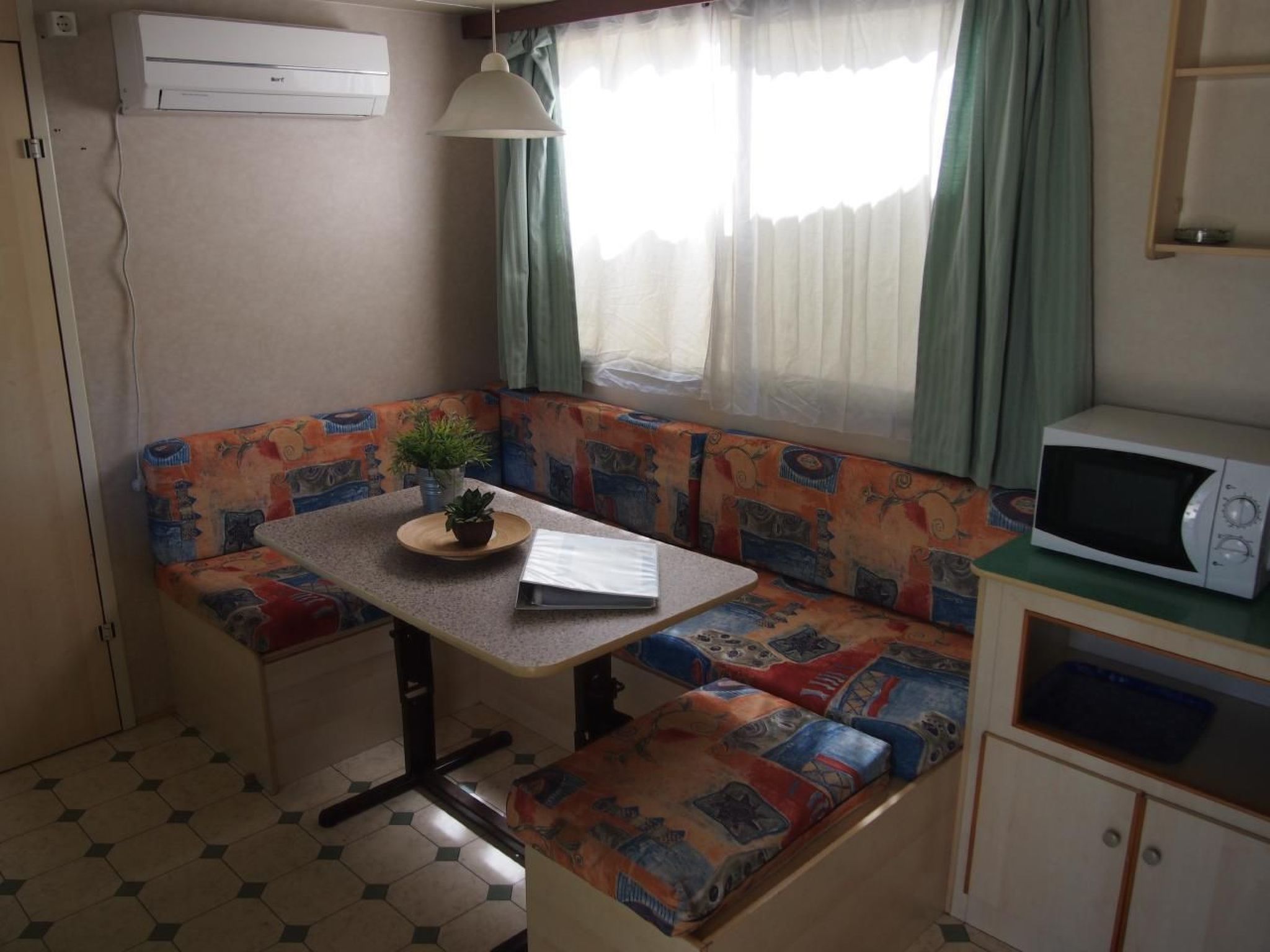 Wunderschönes Ferienhaus in Viareggio in der Nähe von Meer und Pisa-Image-tags.info