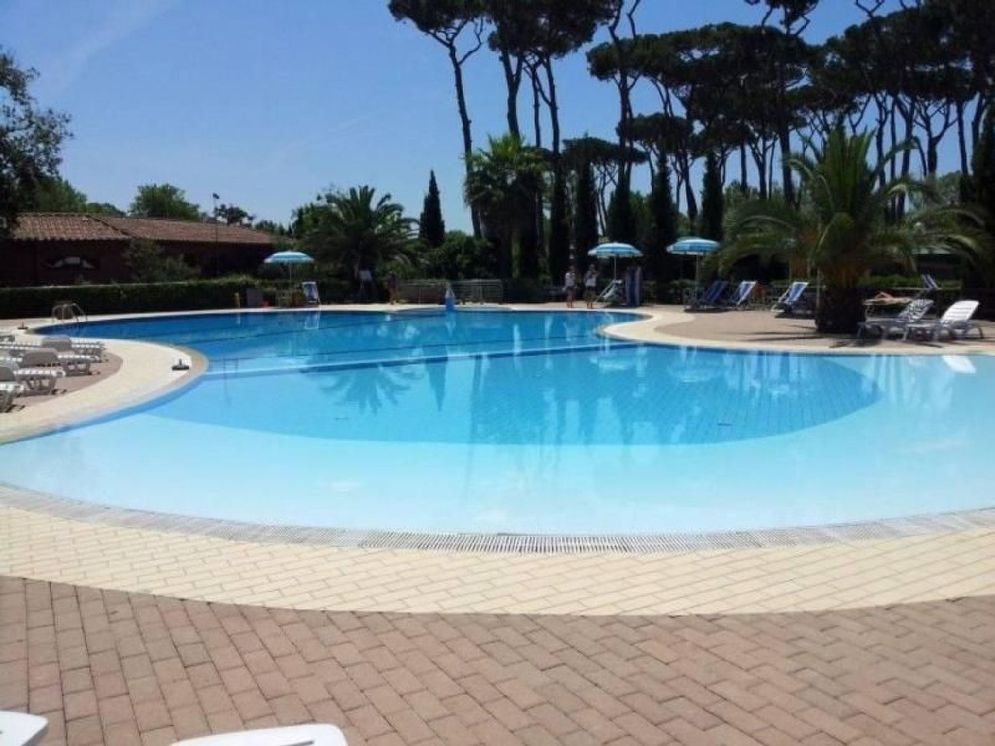 Wunderschönes Ferienhaus in Viareggio mit gemeinschaftlichem Pool-Image-tags.info