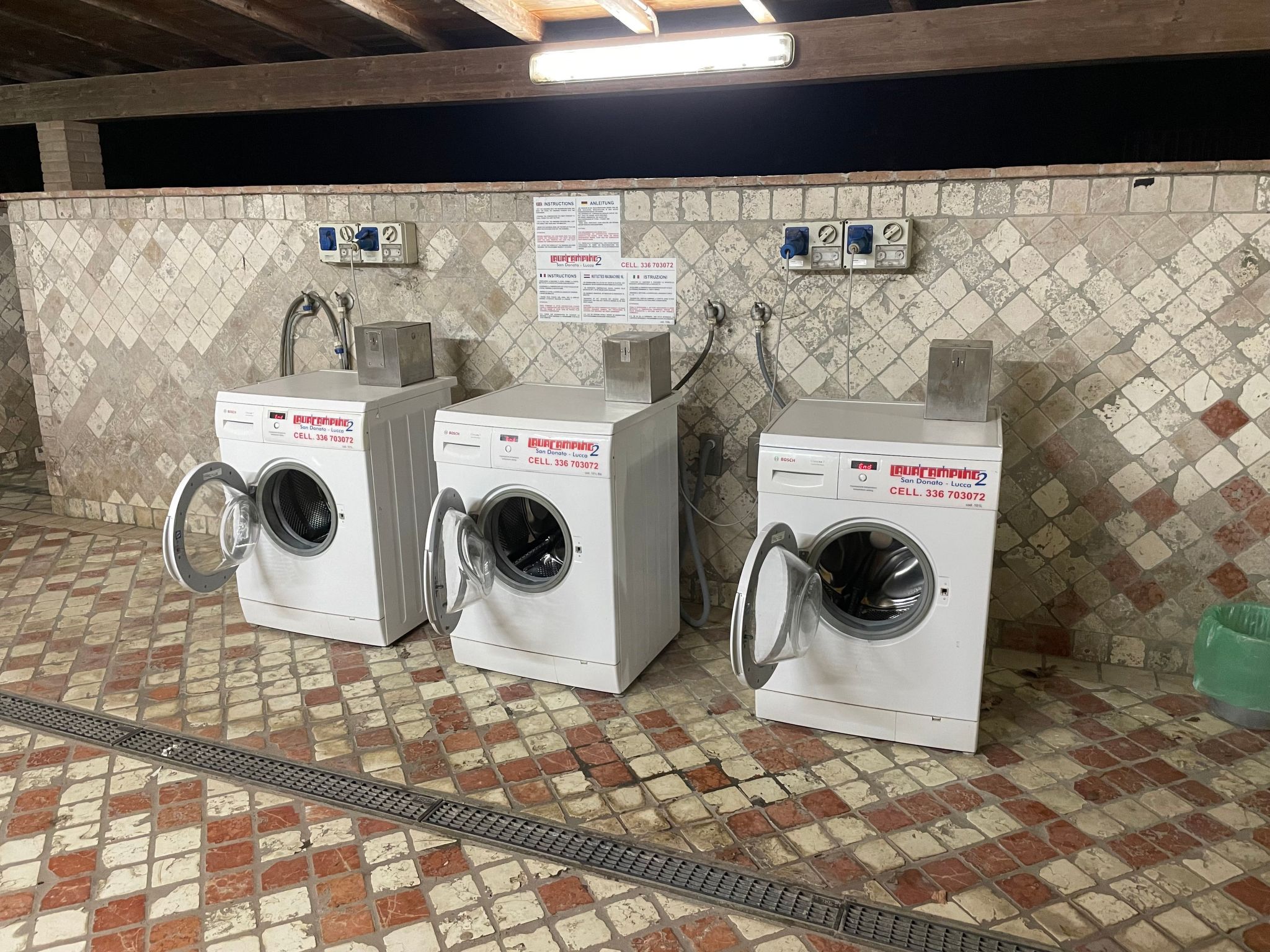 Mobilheim am Meer in der Toskana in der Nähe von Pisa, Lucca-Inside