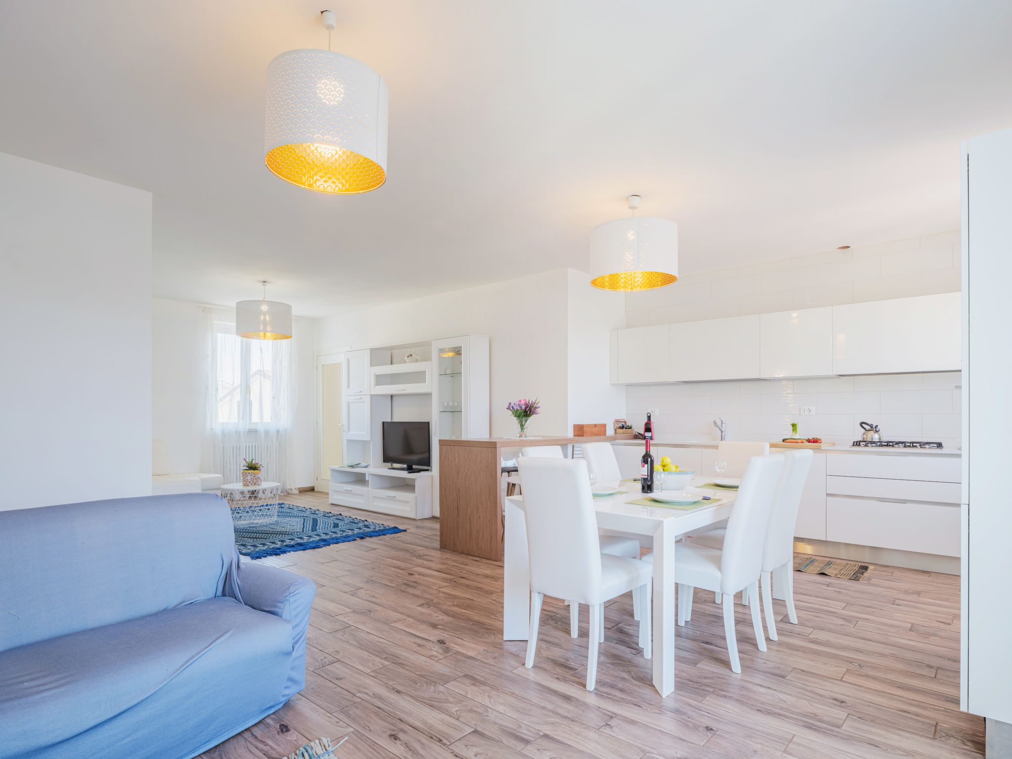 Kitchen / Dining Room