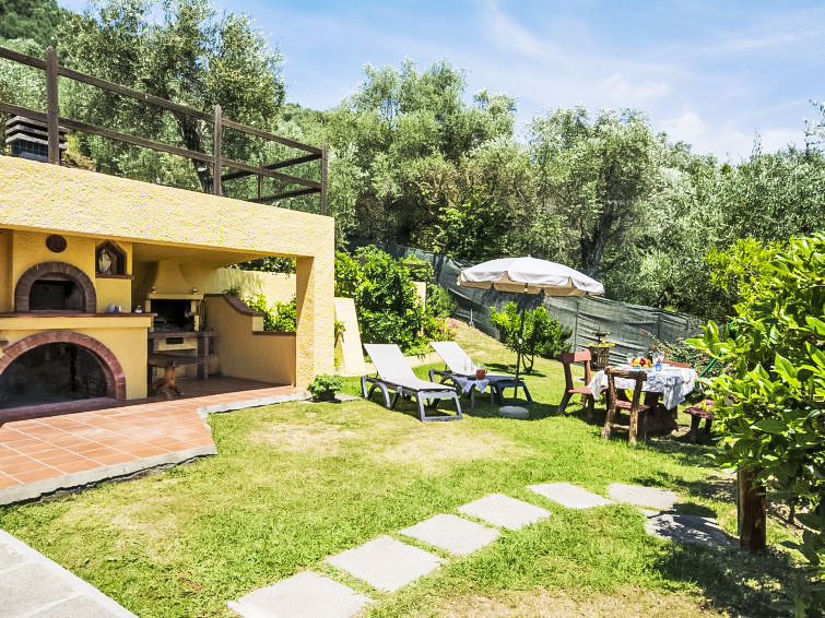 Search and Stay destination Provincia di Lucca, Toscana - Italy from AU$ 215. Le Bozzelle