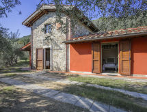 Rustiek landhuis Iacopo bij Montecatini Terme met privézwembad en panoramisch uitzicht - thumbnail 1
