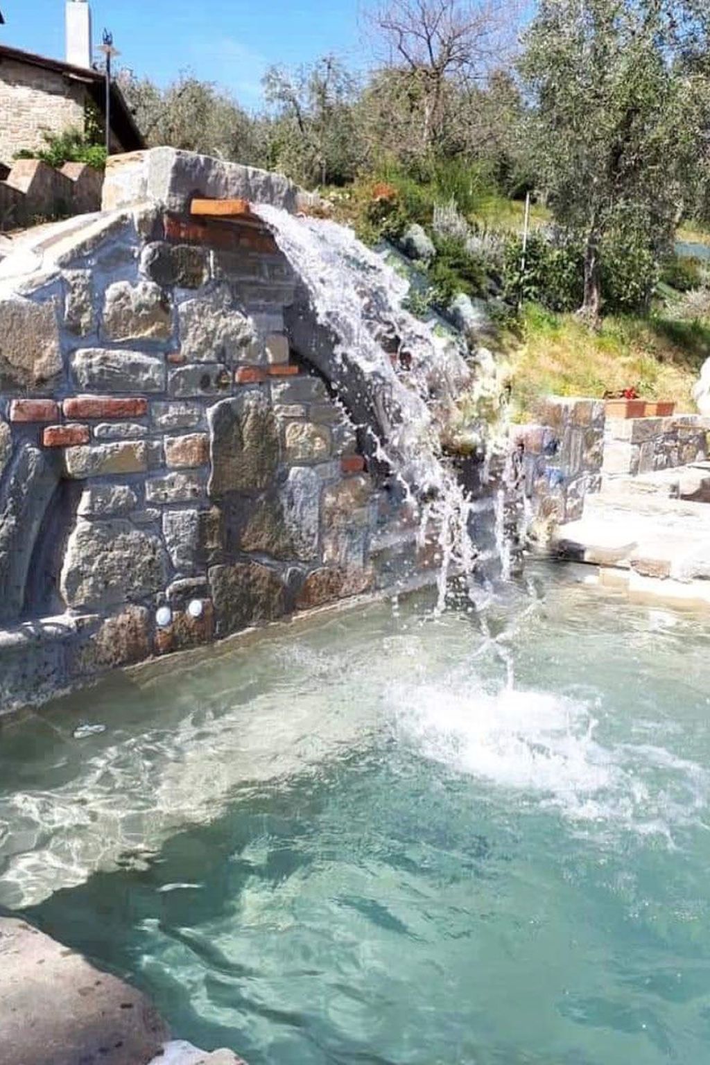 Mit Privatparkplatz-Drinnen