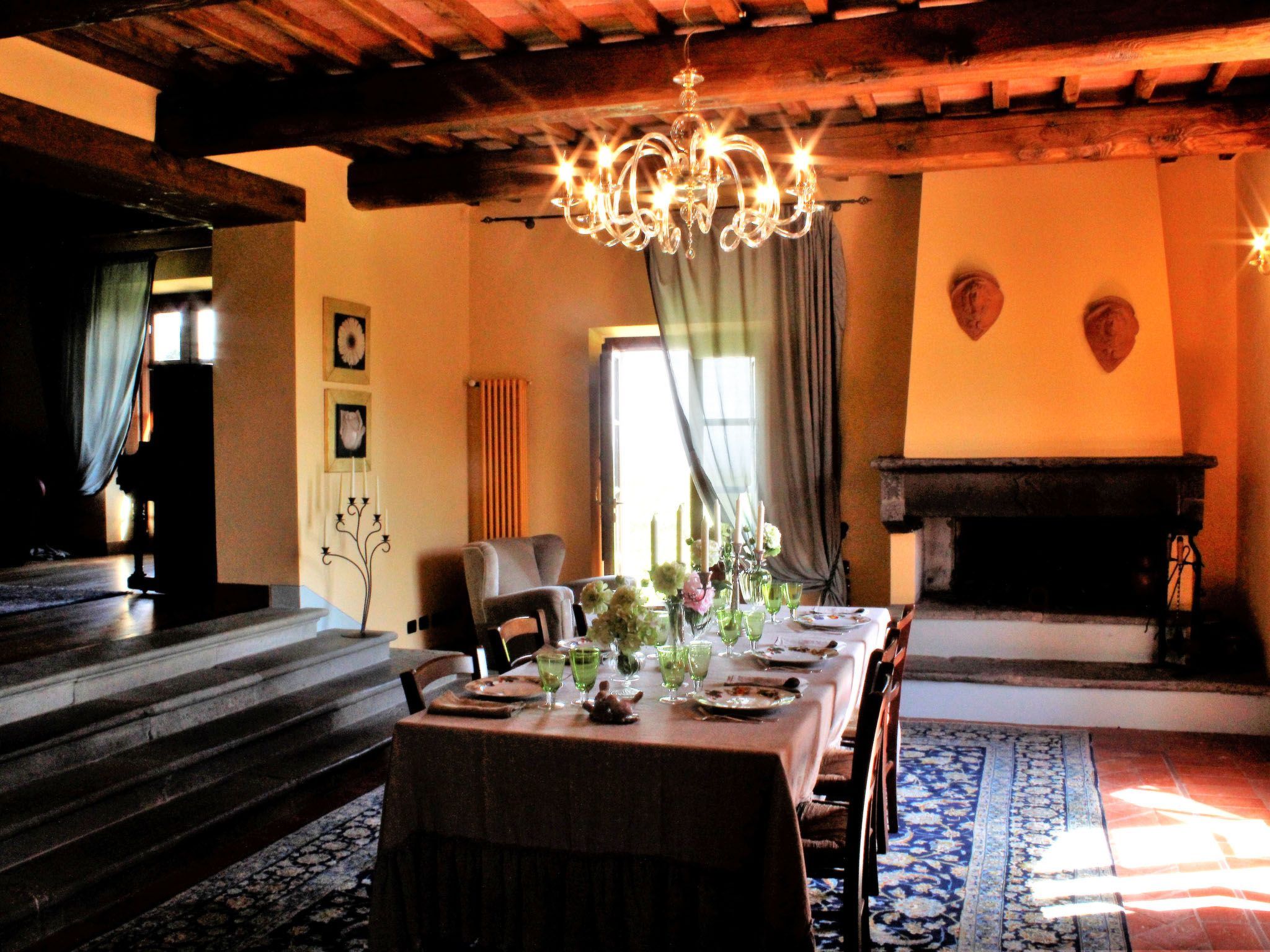 Für 10 Personen in Montecatini Tere, Toskana (Provinz Pistoia)-Binnen