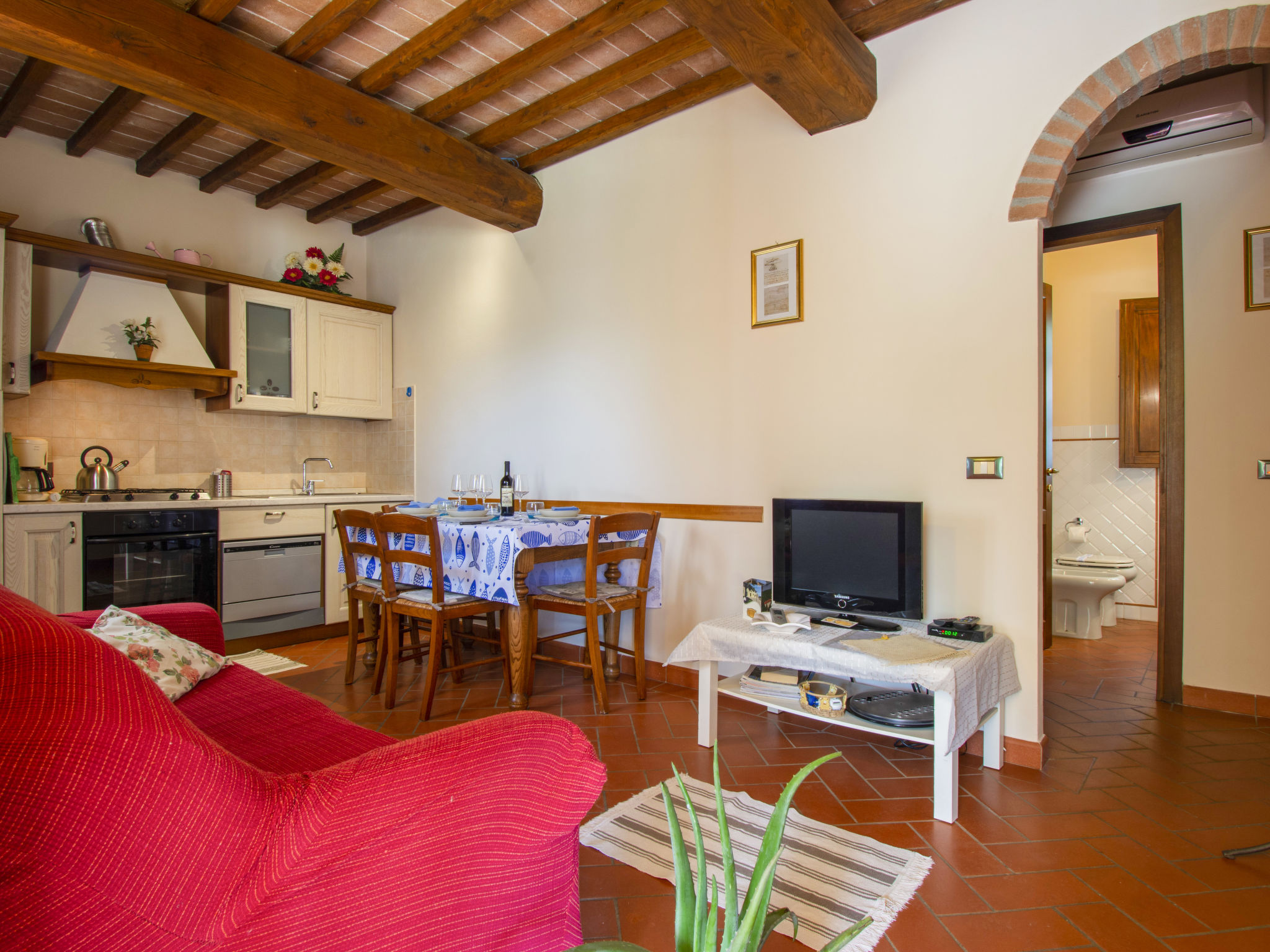 Kitchen / Dining Room