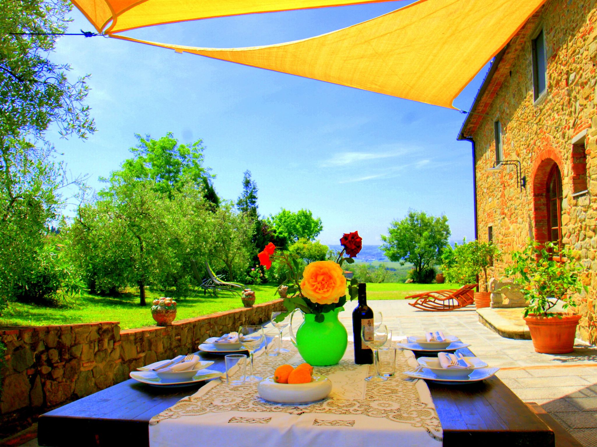 Vakantiehuis met omheinde tuin in Vinci (Italië) 1 hond is welkom