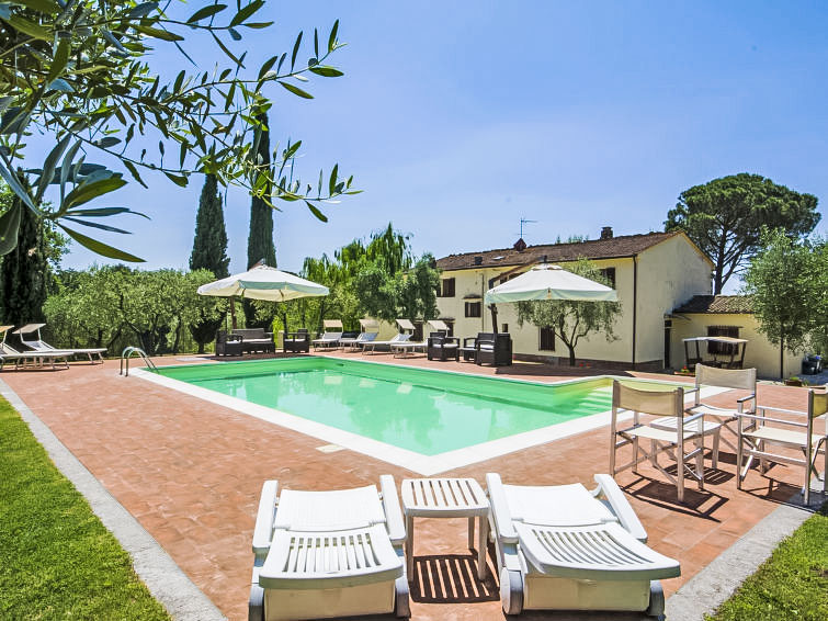14-persoons villa met privézwembad in Vinci in Vinci