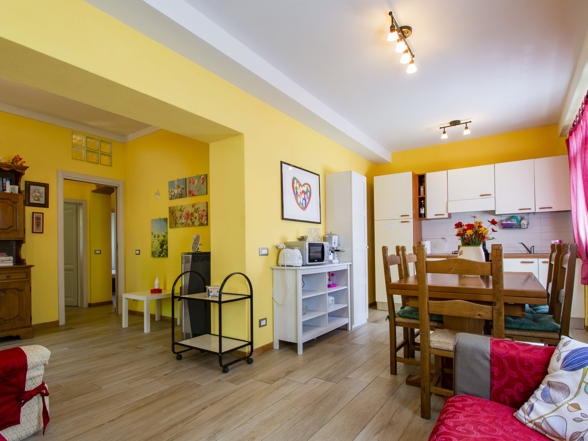 Kitchen / Dining Room