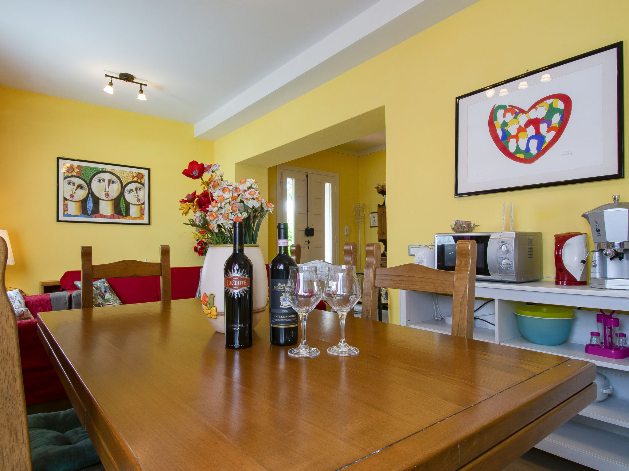 Kitchen / Dining Room