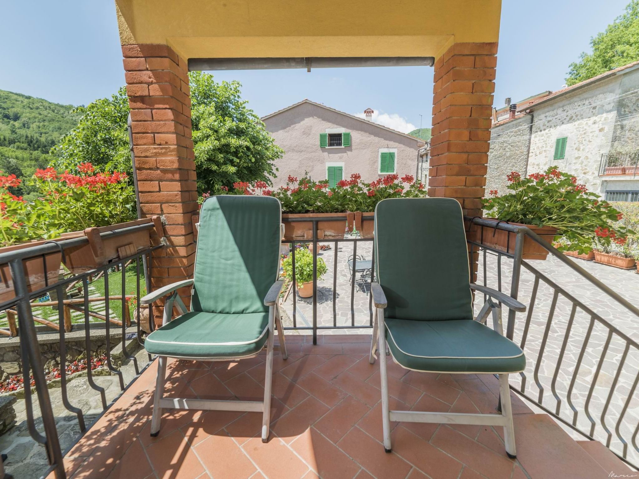 'Case Cioni-torretta-Draußen