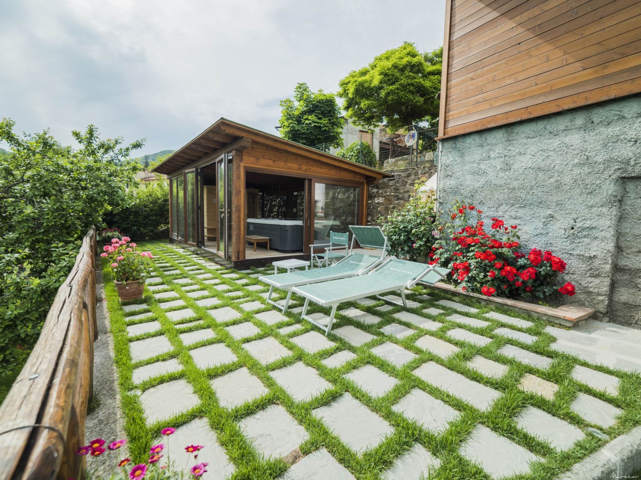 'Case cioni' mit Schwimmbad-Image-tags.info