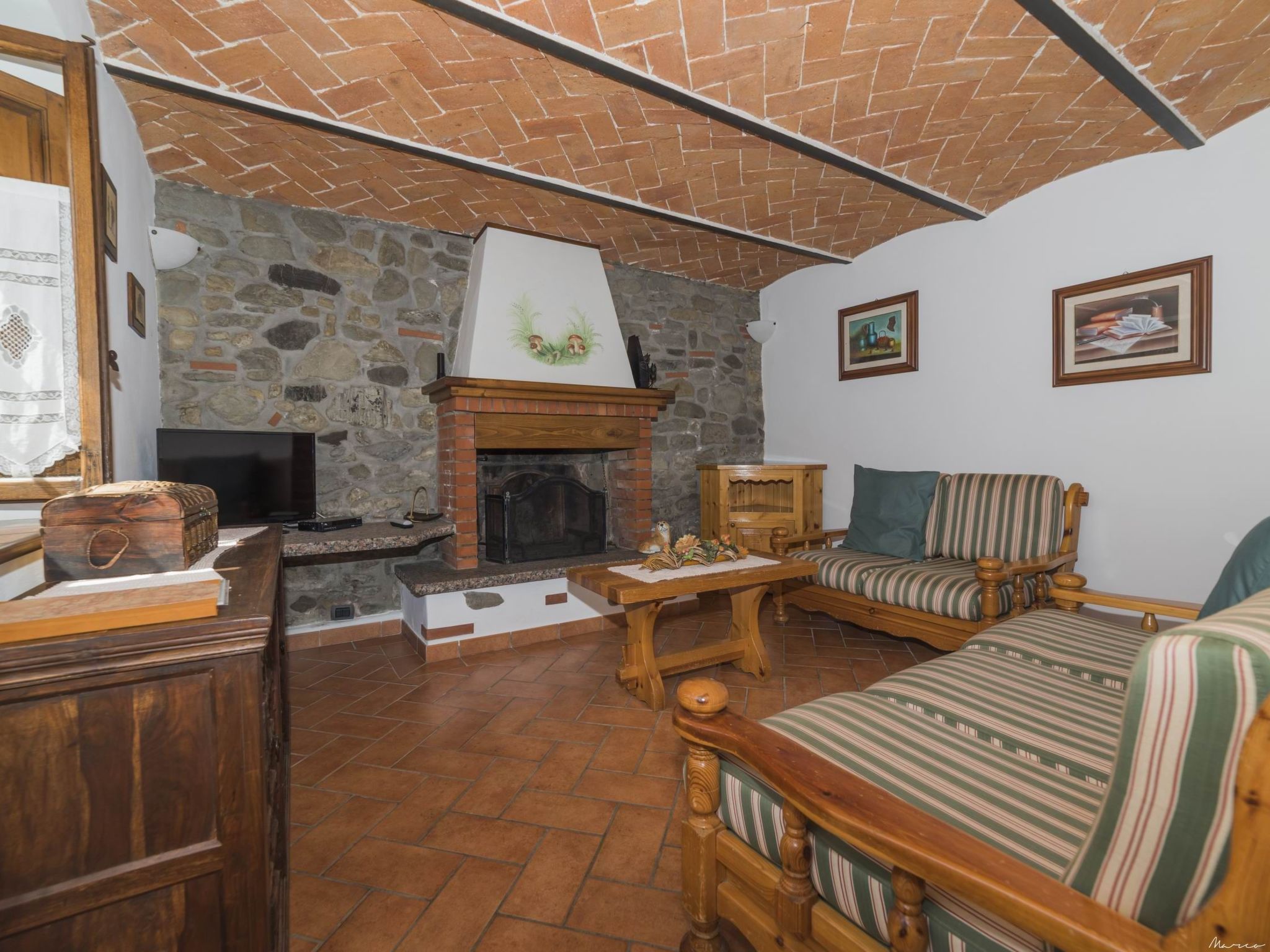 'Case Cioni-Focolare'.-Drinnen