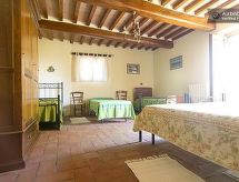Ruim Toscaans appartement bij Anghiari met privétuin, 7 personen - thumbnail 3