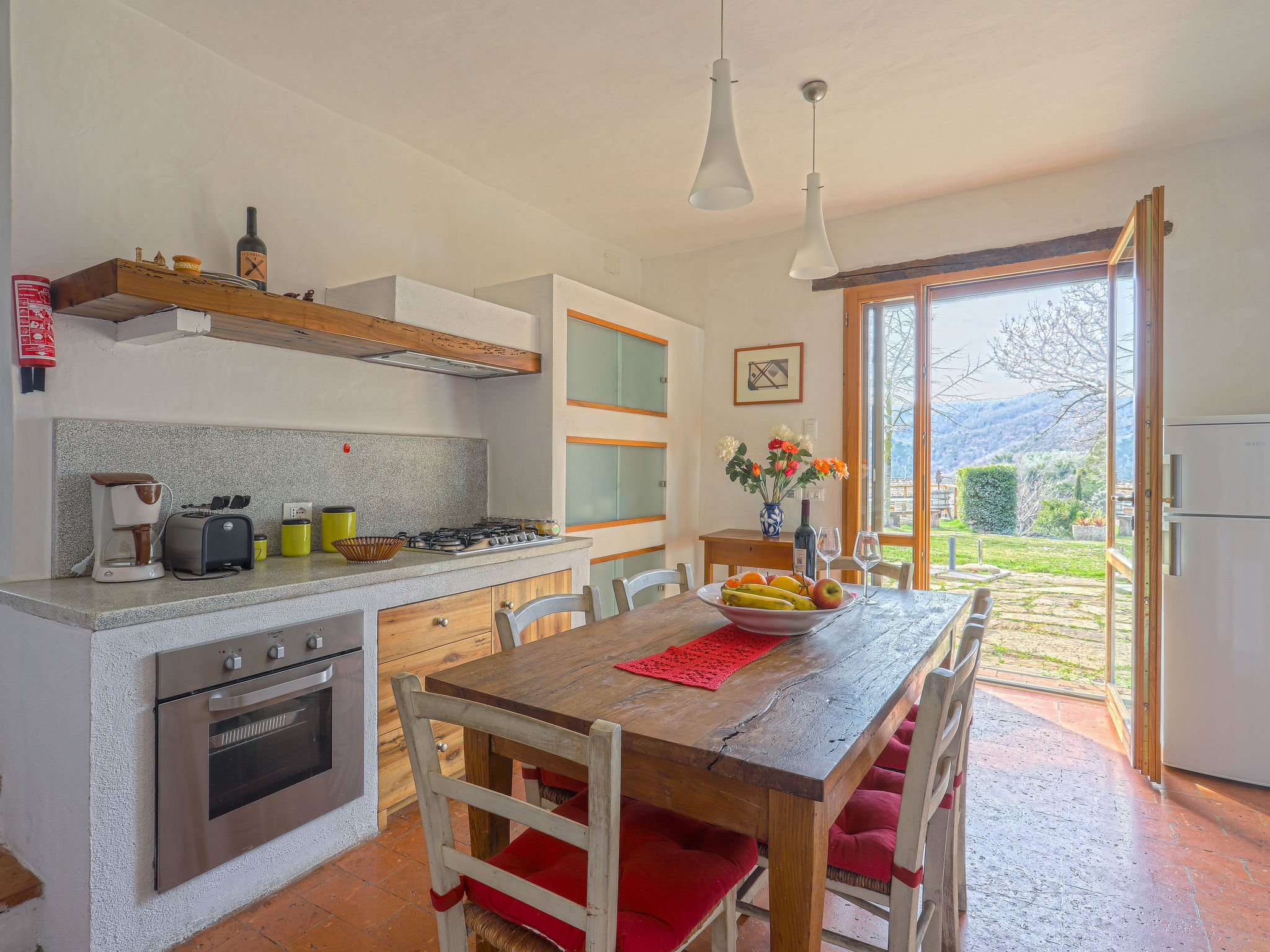 Kitchen / Dining Room