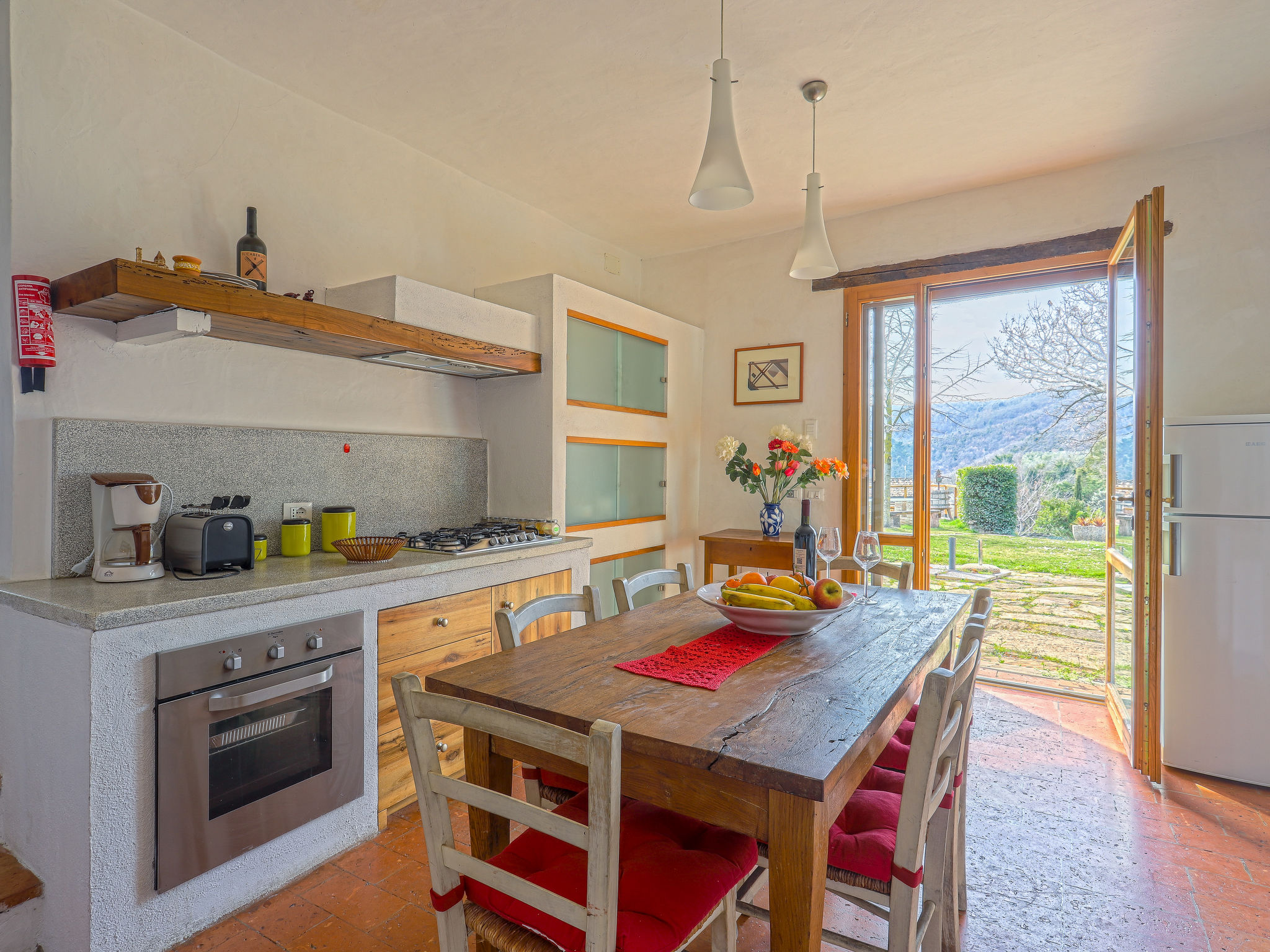 Kitchen / Dining Room