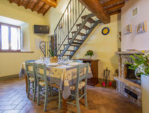 Landhuis San Lorenzo met zwembad en uitzicht in de Toscaanse heuvels - thumbnail 5