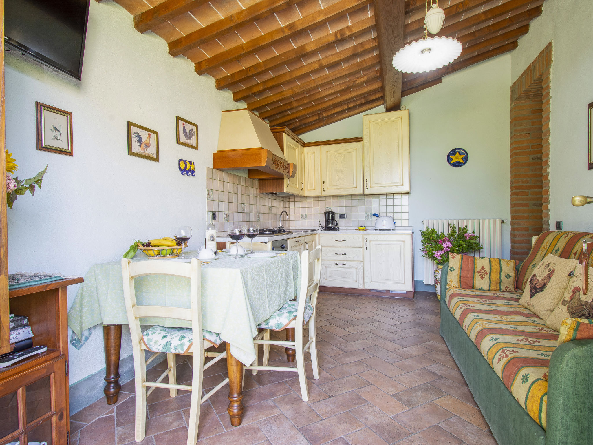 Kitchen / Dining Room