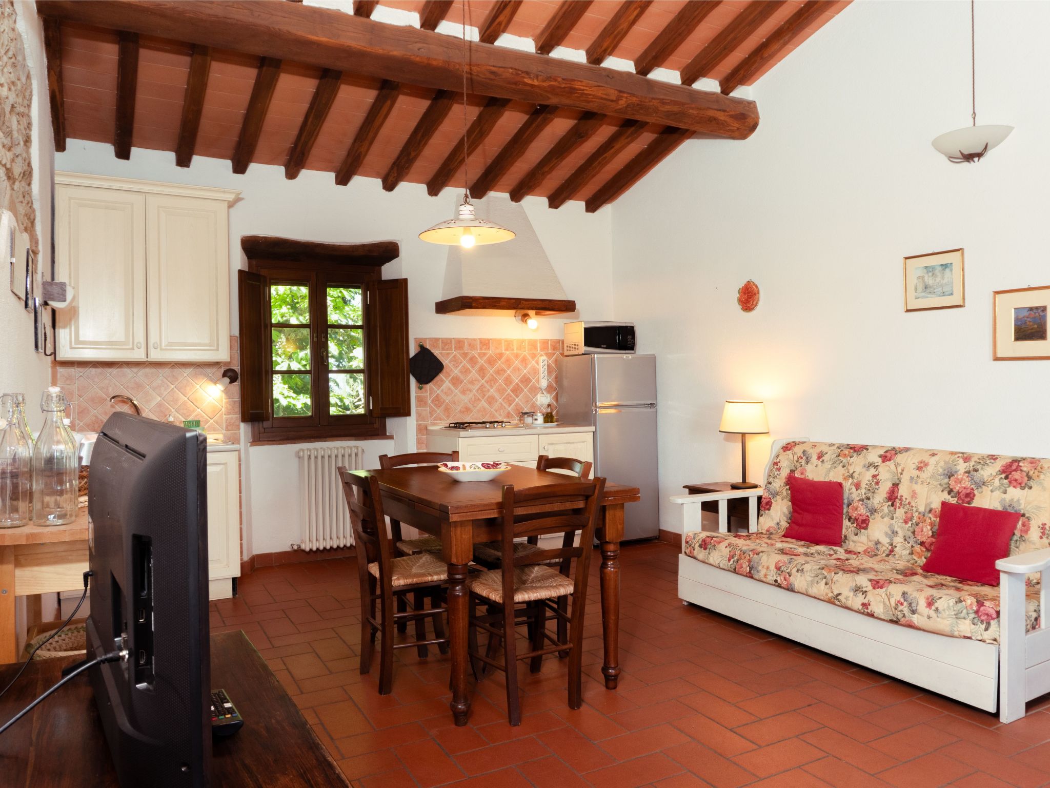 Edoardo' Ferienwohnung mit Pool