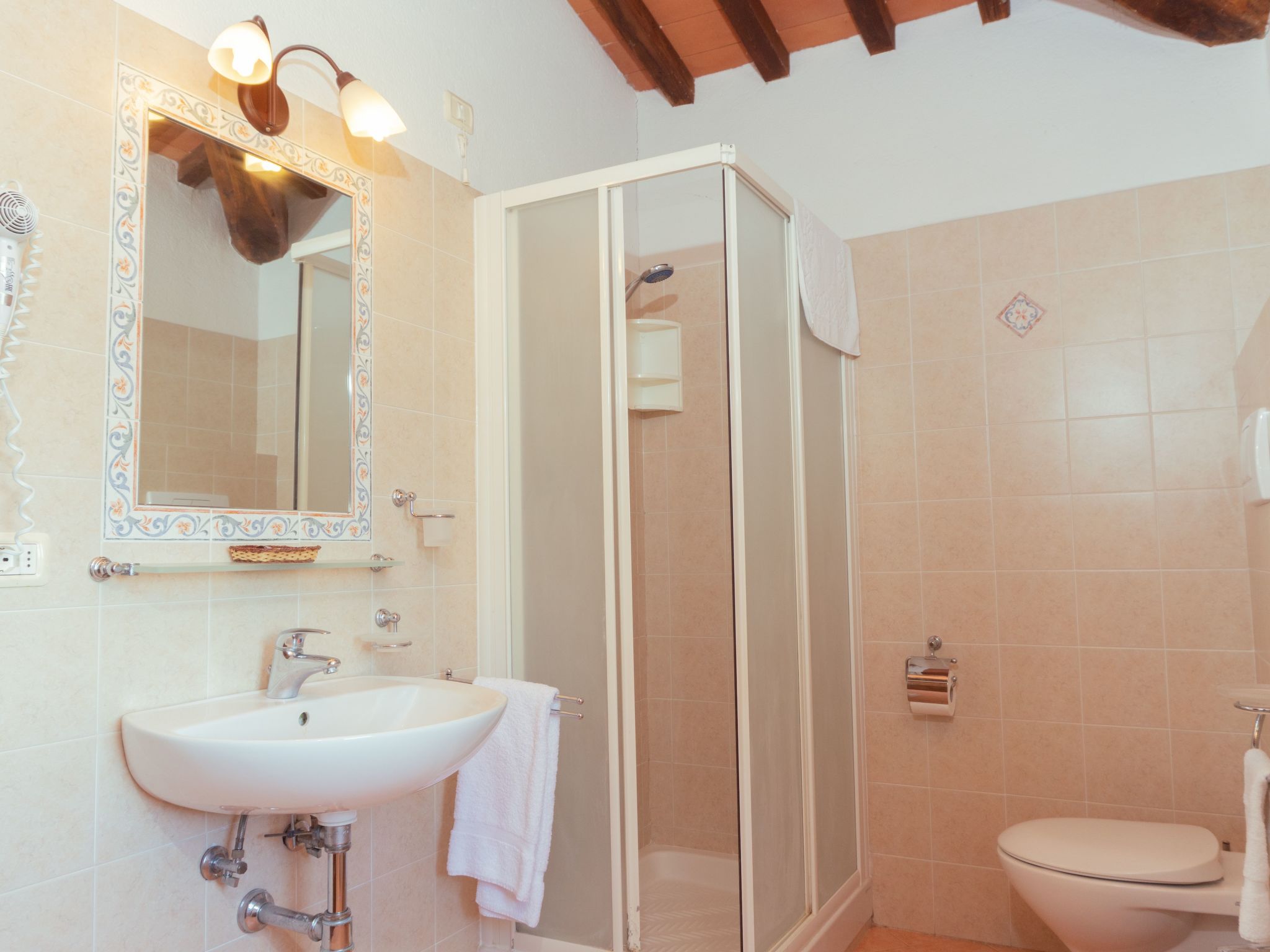 Edoardo' Ferienwohnung mit Pool-Image-tags.info