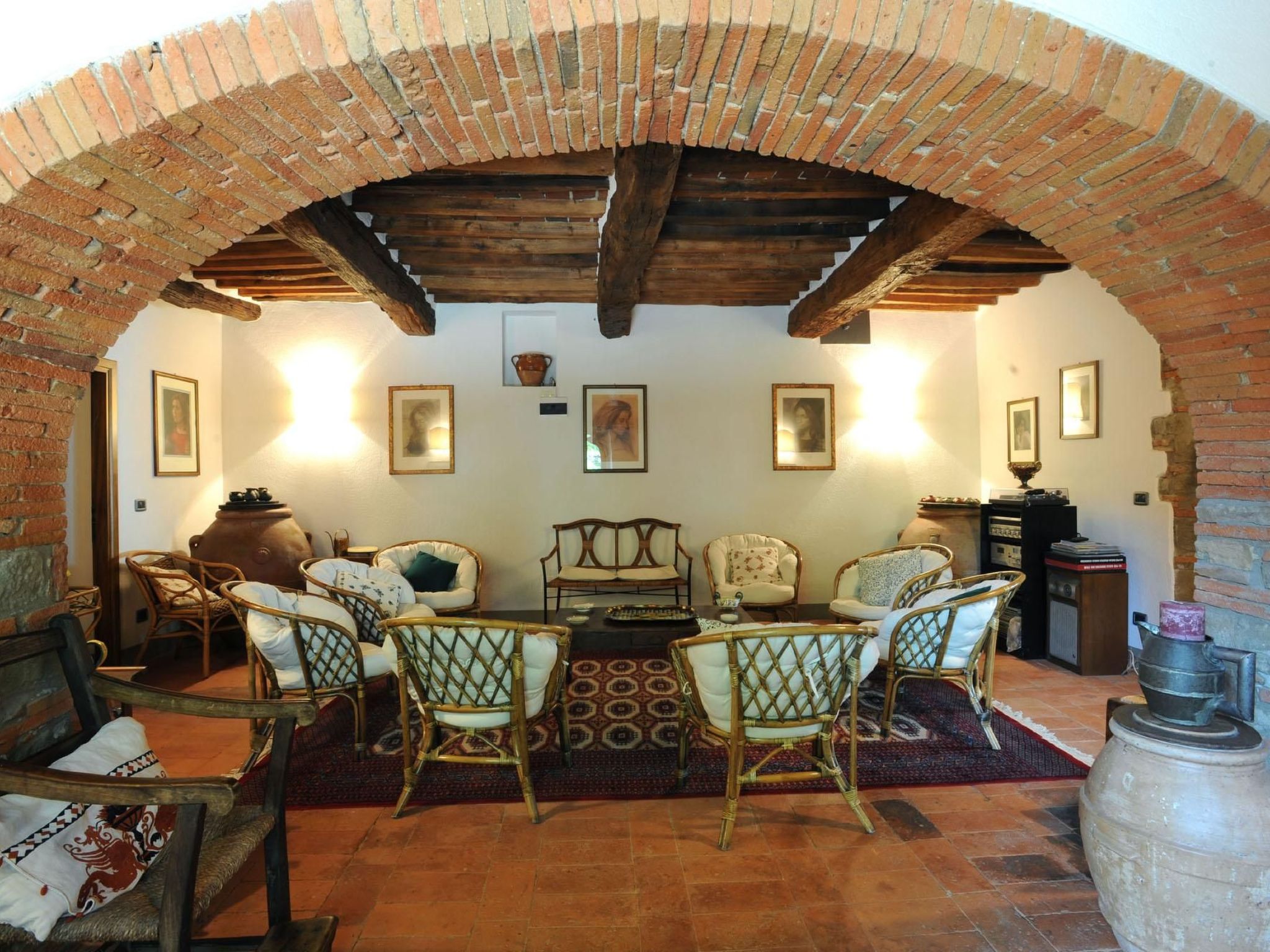 Edoardo' Ferienwohnung mit Pool-Image-tags.info