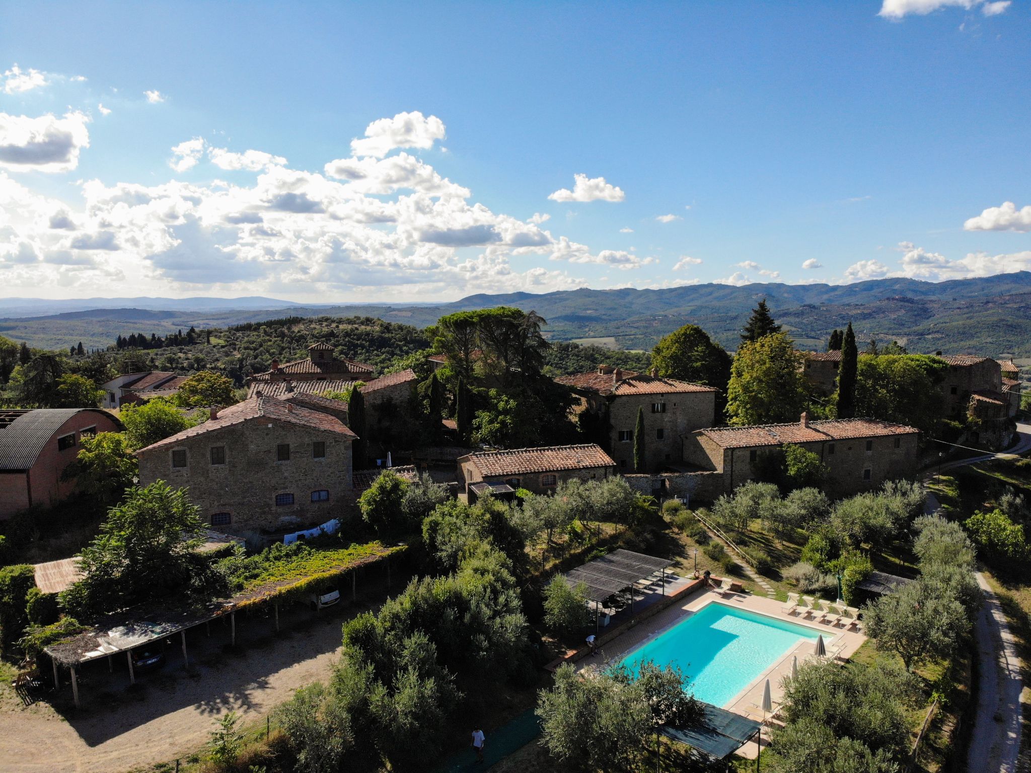 'Tommaso' mit Schwimmbad-Image-tags.info