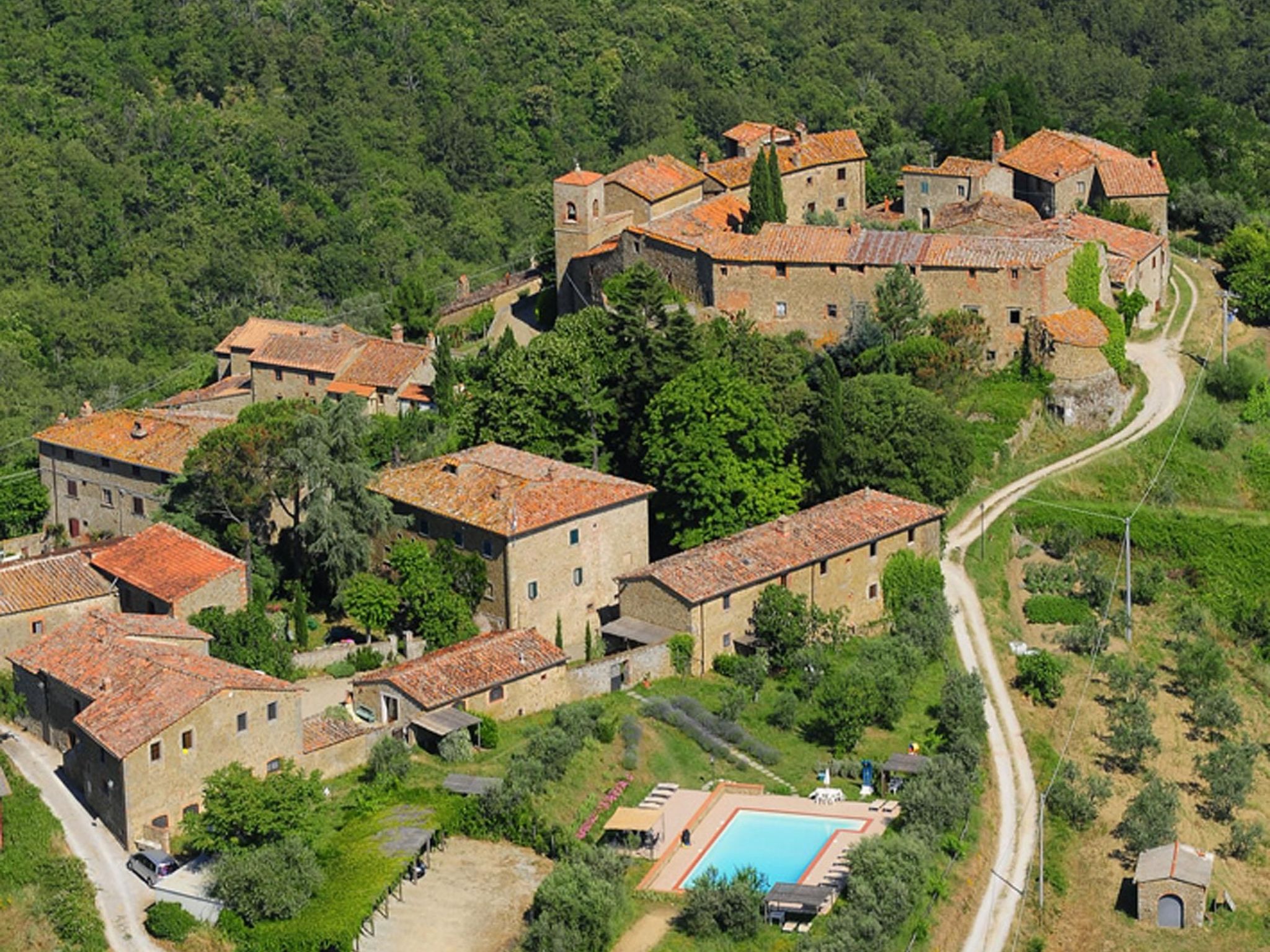 'Tommaso' mit Schwimmbad-Image-tags.info