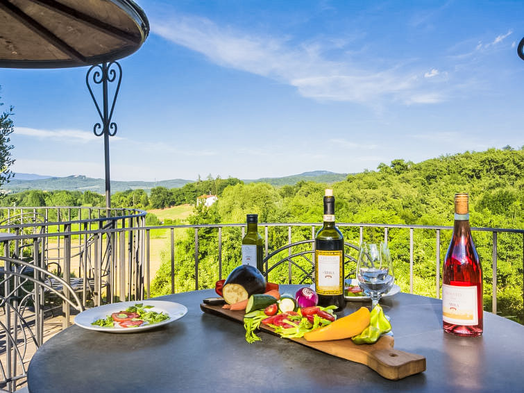 Search and Stay destination Provincia di Arezzo, Toscana - Italy from AU$ 135. Simone